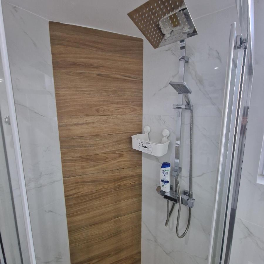 Luxury Apartment Kato Patissia أثينا المظهر الخارجي الصورة
